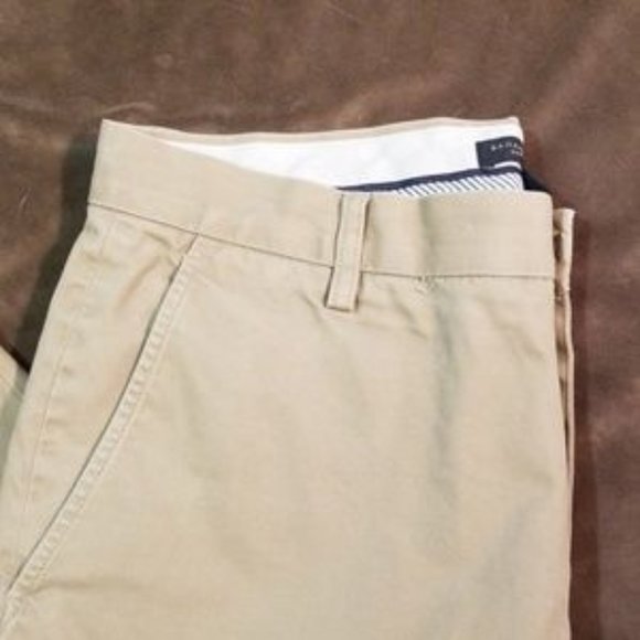 Banana Republic Dawson Chino 31/32 - Picture 3 of 5